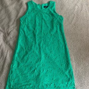 Ronni Nicole Gorgeous green spring/summer dress 👗